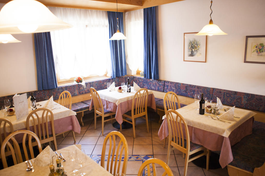 Gasthaus Abram Ora / Auer 외부 사진
